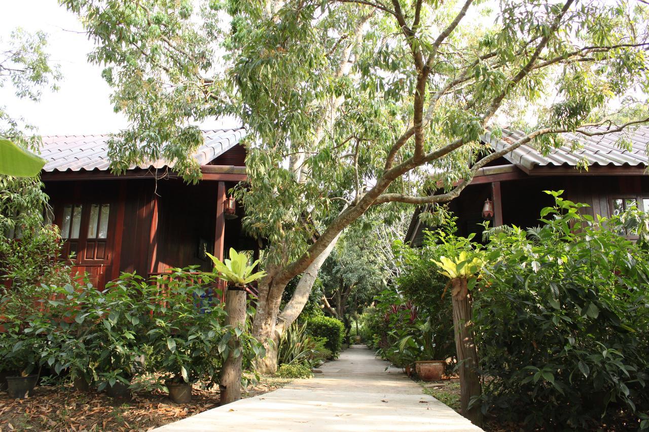 Baansuan Lychee Maeklong Resort Ampawa Amphawa Zewnętrze zdjęcie